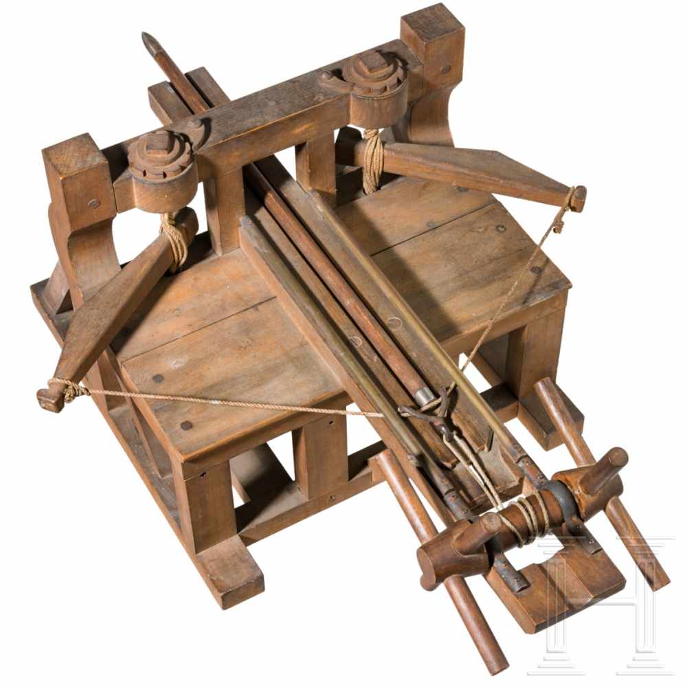 A rare model of a Roman torsion engine, late 19th/early 20th centuryBeechwood, strings, iron hook - Image 3 of 3