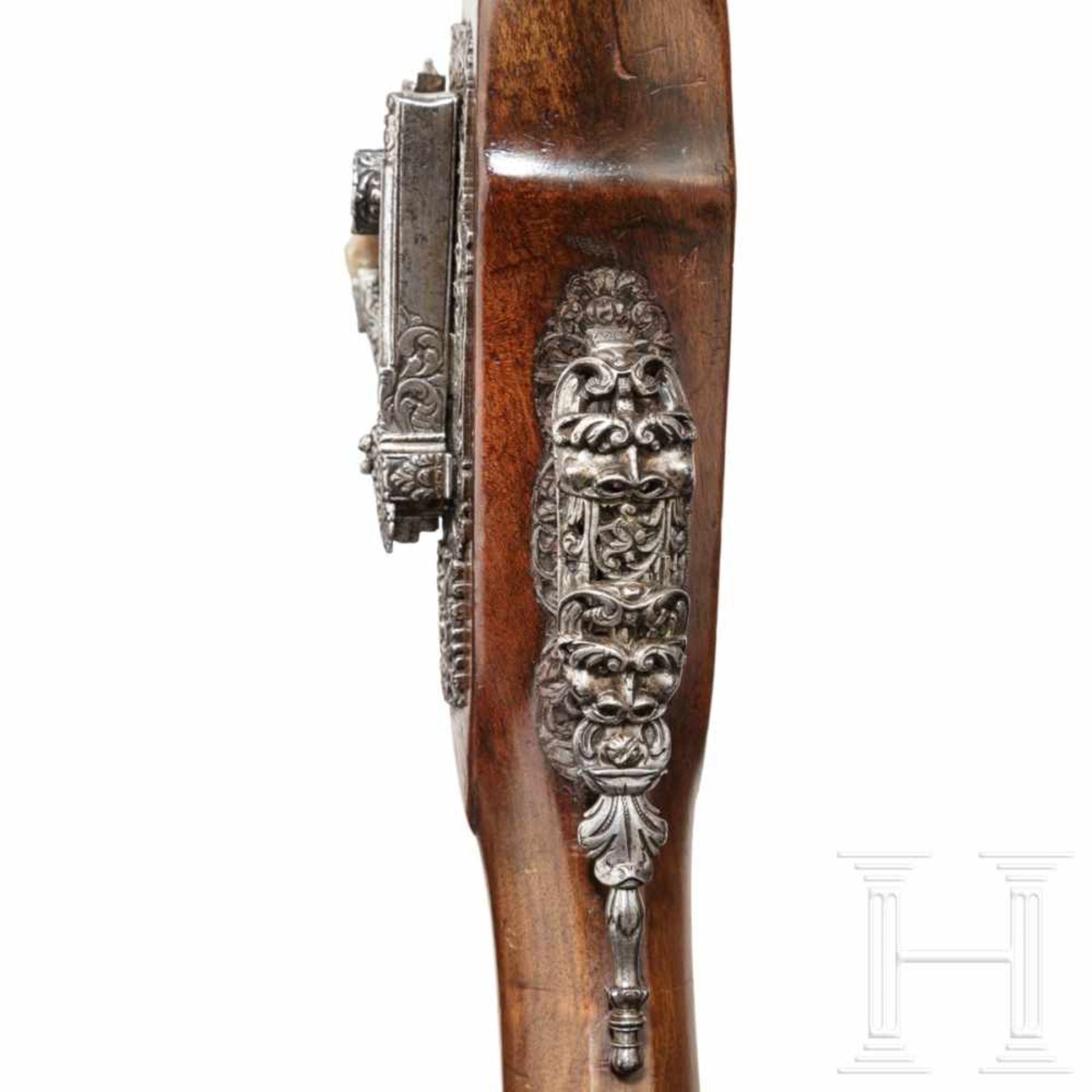 A luxurious Italian miquelet-rifle with chiselled decoration, Brescia, circa 1680Round barrel with - Bild 11 aus 11