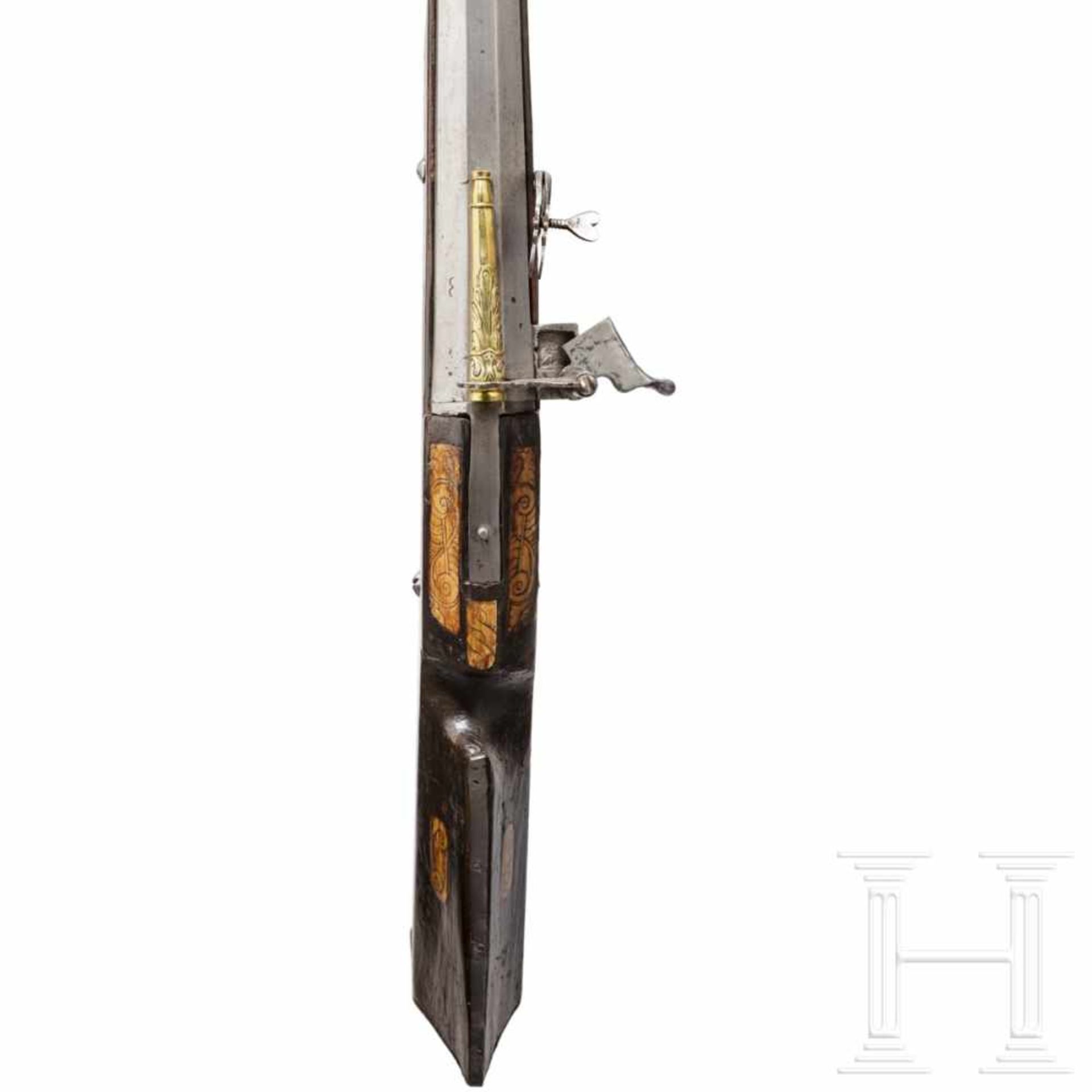 A heavy matchlock musket with musket fork rest from the Emden armoury, circa 1600Smoothbore - Bild 5 aus 6