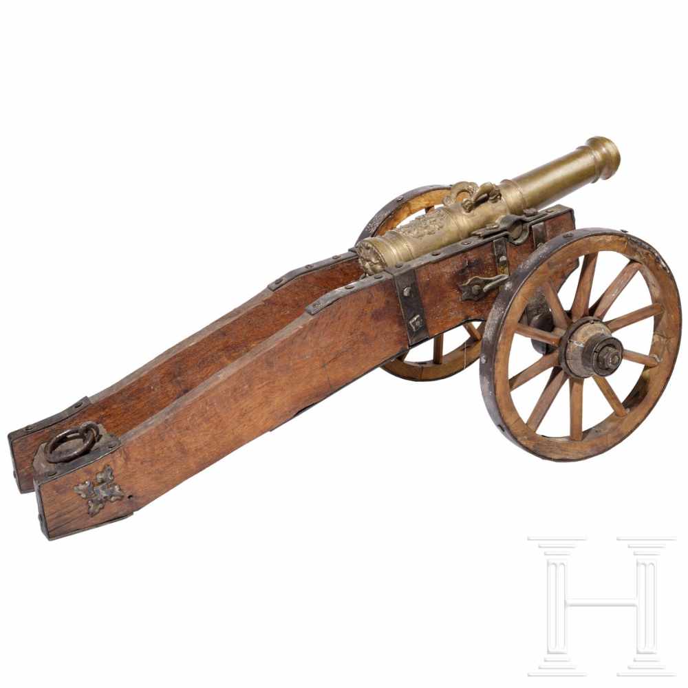 A salute cannon, reproduction in the style of the 17th centurySchweres, gegossenes und - Image 2 of 4