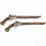 A Northern Italian pair of snaphauncelock pistols, end of 17th centuryÜber den Kammern