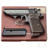 A Walther PPk Ulm with boxKal. .22 l.r., Nr. 104777LR. Blanker Lauf. Achtschüssig. Beschuss 1961.