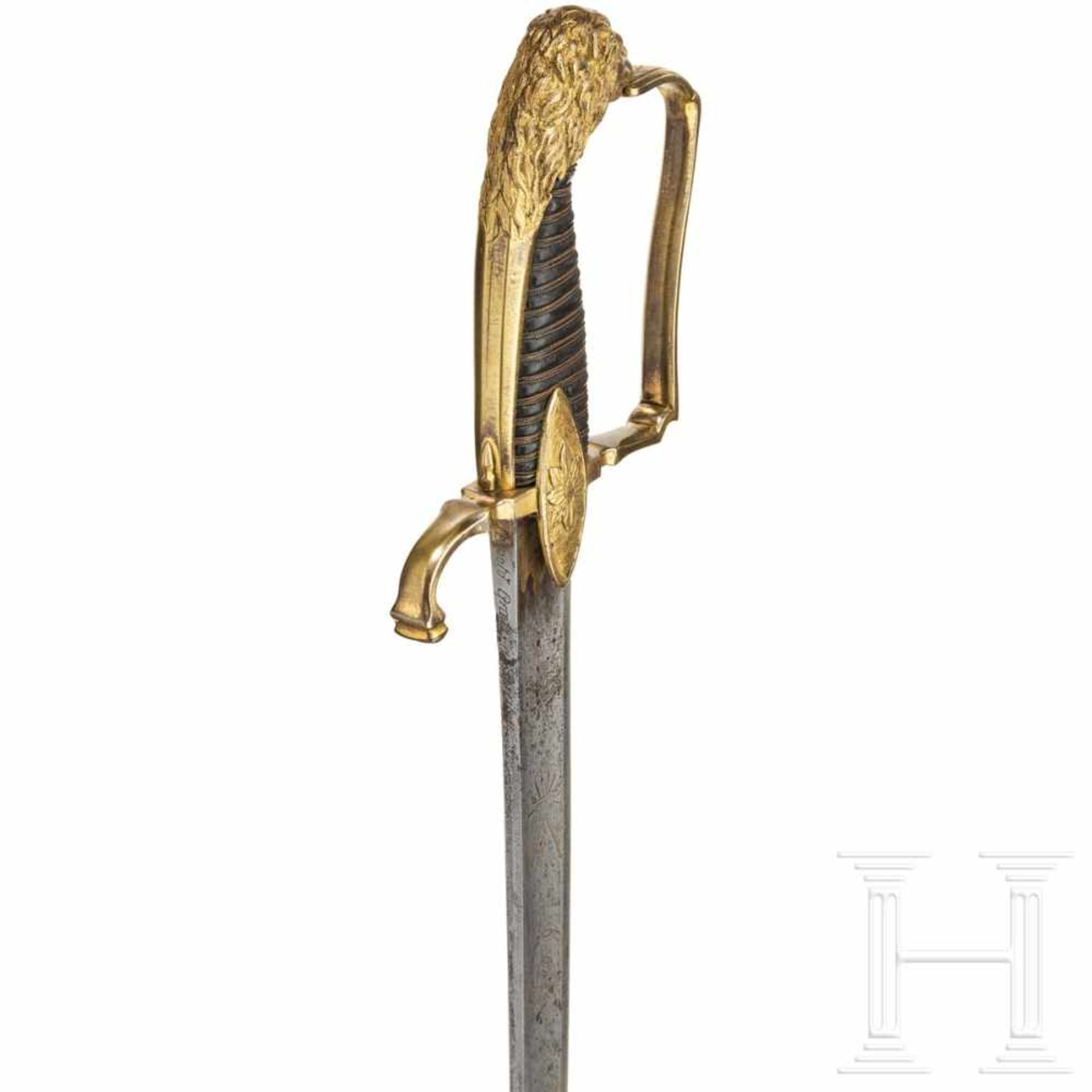 A German lion's head sabre for cavalry officers, circa 1820Leicht gekrümmte, gekehlte Klinge mit - Bild 3 aus 4