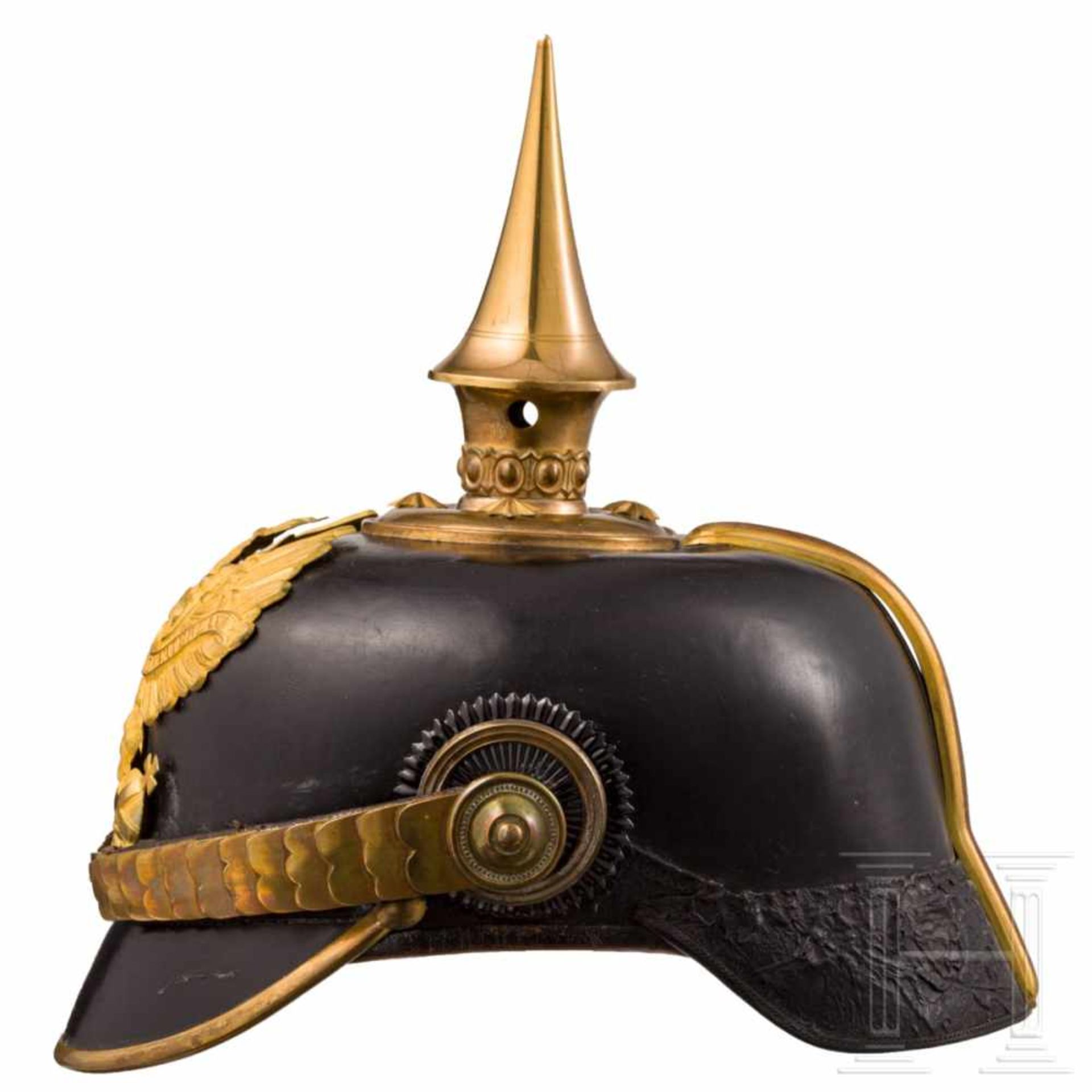A helmet for officers of the line Regiments, with caseGlocke aus Leder, geschwärzt, aufgesetztes - Bild 4 aus 8