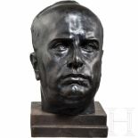 A monumental portrait bust of Benito Mussolini, Italy, 1925 - 1930Bronze, Hohlguss, schwarz