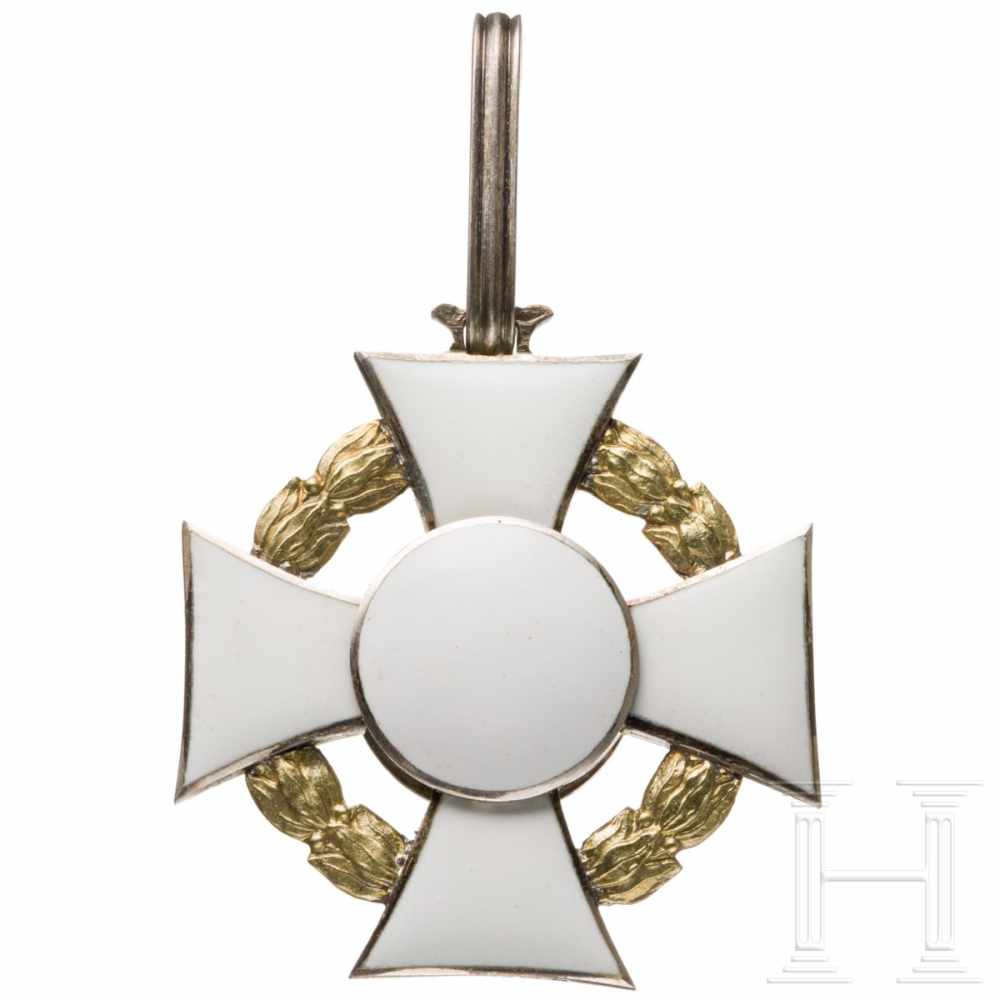 Military Merit Cross - a neck decoration of the 2nd class with war decorationin früher - Bild 3 aus 4