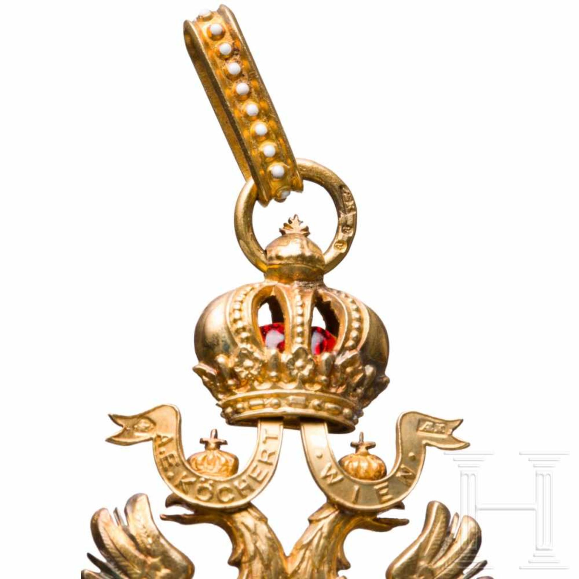 An Order of the Iron CrownIn Gold gefertigte Ordensdekoration der 3. Klasse mit der Kriegsdekoration - Bild 3 aus 3