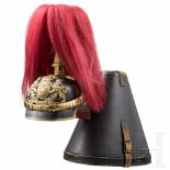 A helmet for officers of the field artillery, circa 1900Schwarz lackierte Lederglocke mit eckigem