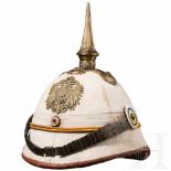 A helmet to the tropical uniform for officers of the Schutztruppe, ca. 1905Helmglocke aus Kork,