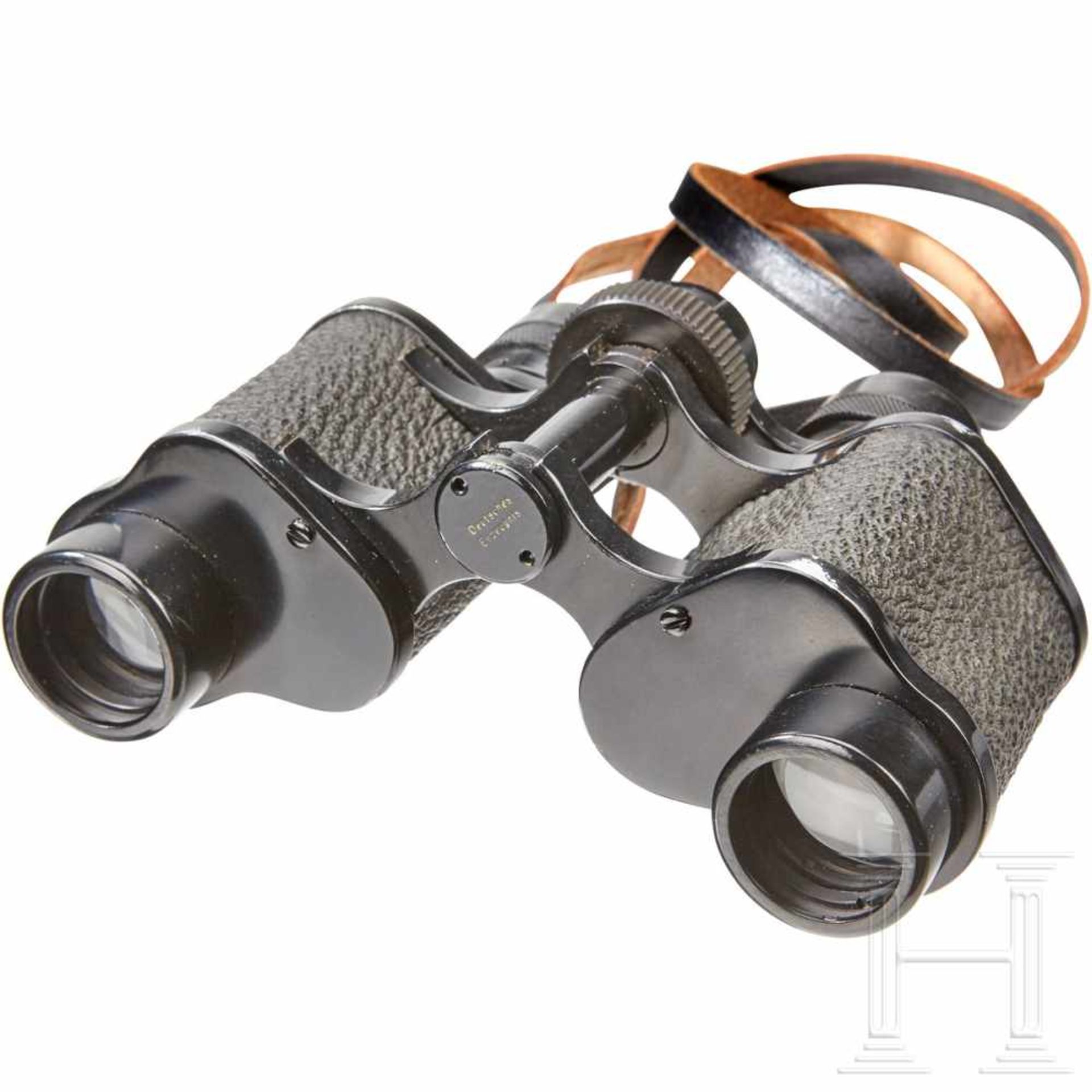 A Pair Of Cased Aviation BinocularsCased binoculars stamped "L.Z. 127", 8 x 25 optics. Bottom - Bild 4 aus 6