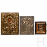 Three Russian icons, 2nd half of the 19th centuryTempera auf Holz, darüber getriebenes, graviertes