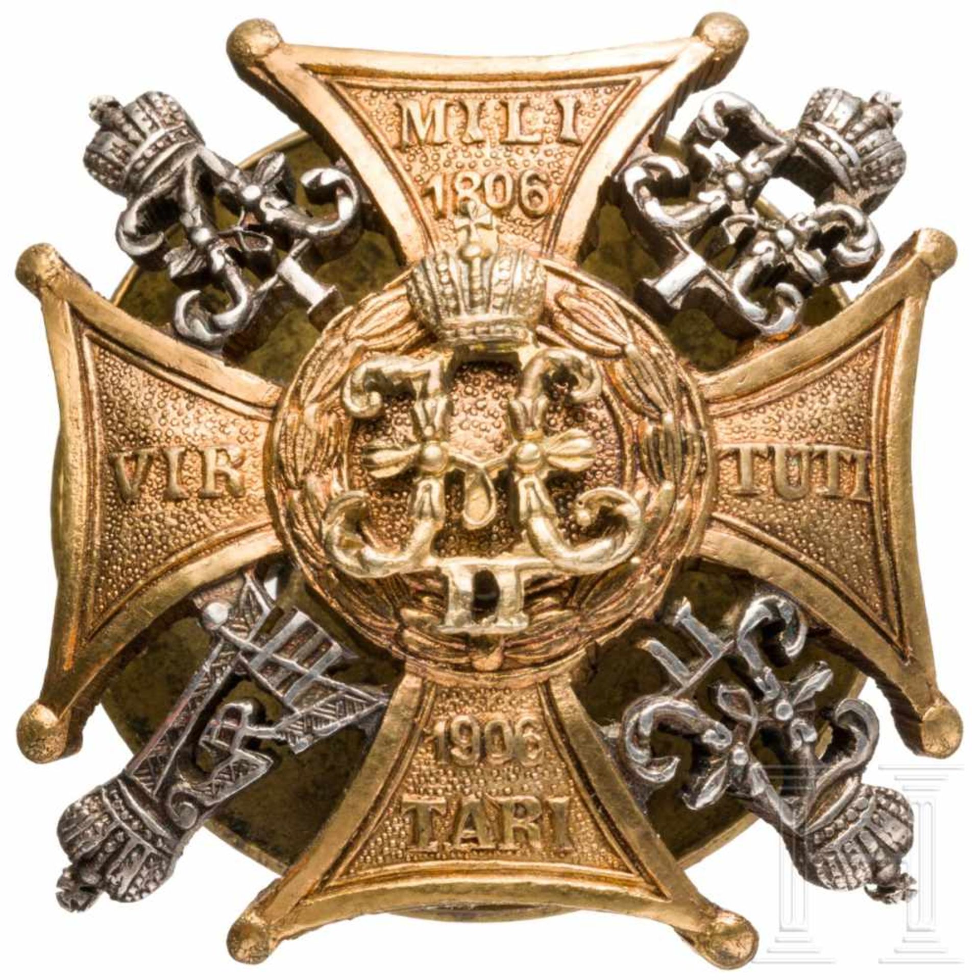 A Russian anniversary badge of the Imperial Guard Volinsky Regiment, circa 1910Bronze, teils