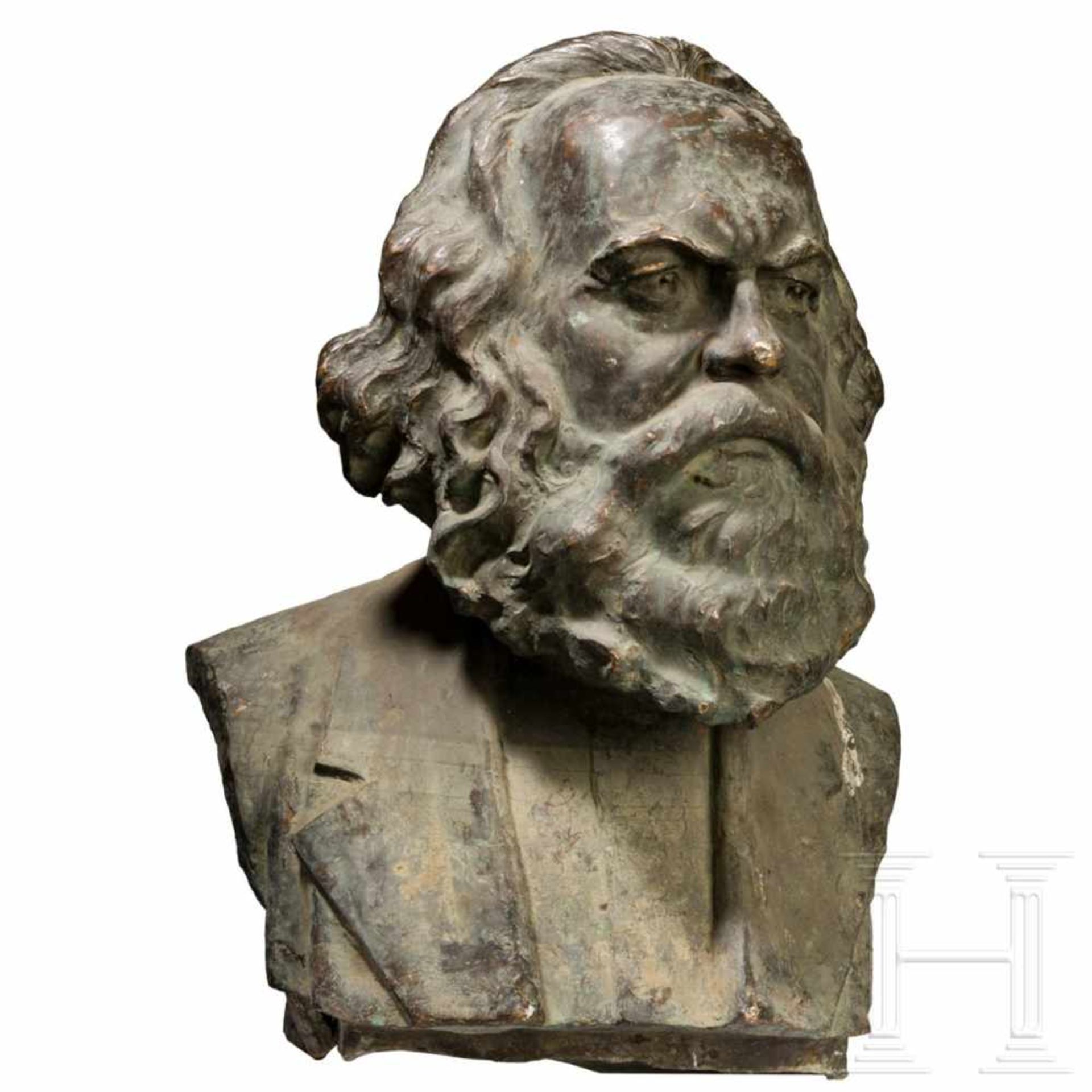 A greater than life-size Karl Marx bronze bustDie Büste stammt aus einem Büro der Rumänischen