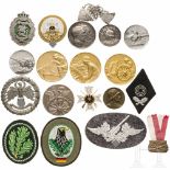 A large group of shooting awards and medals from Freikorps to World War IIDie Medaillen und