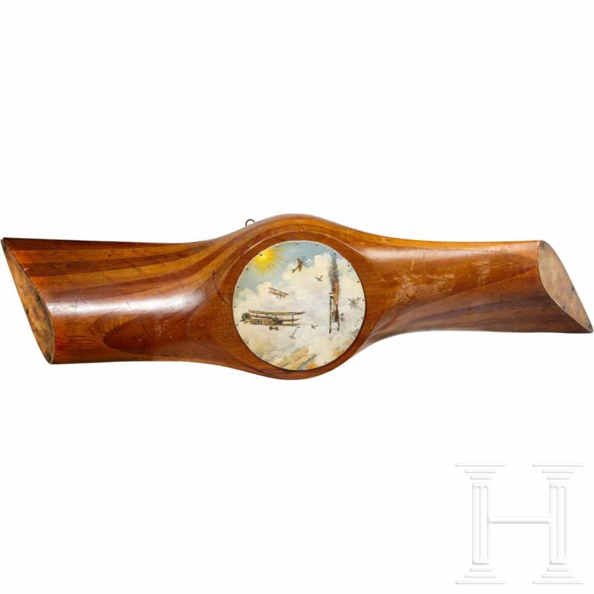 A hand-painted propeller fragmentSection of wooden propeller taken from a WWI aircraft, modified for - Bild 2 aus 6
