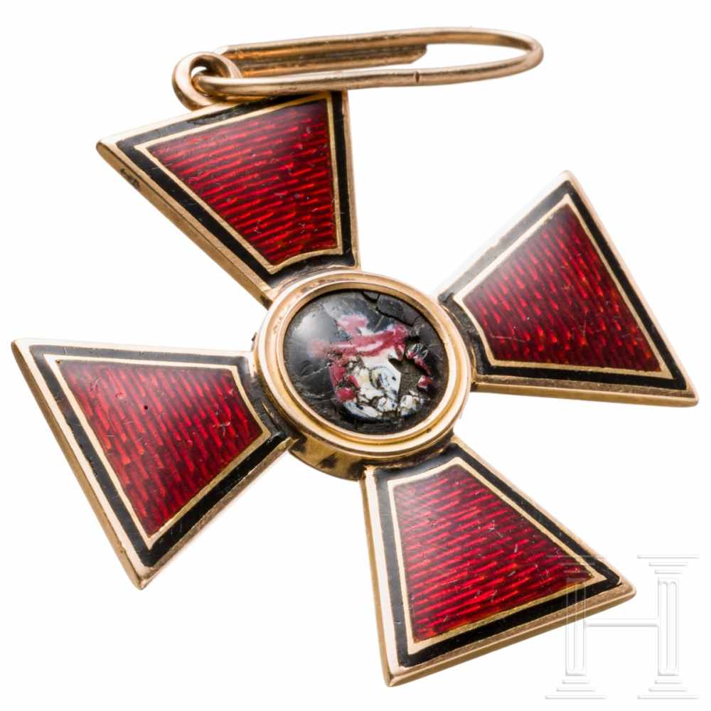 A Russian Order of St. Vladimir – a cross 2nd class by Wilhelm Keibel, mid-19th centuryGold and - Image 5 of 8