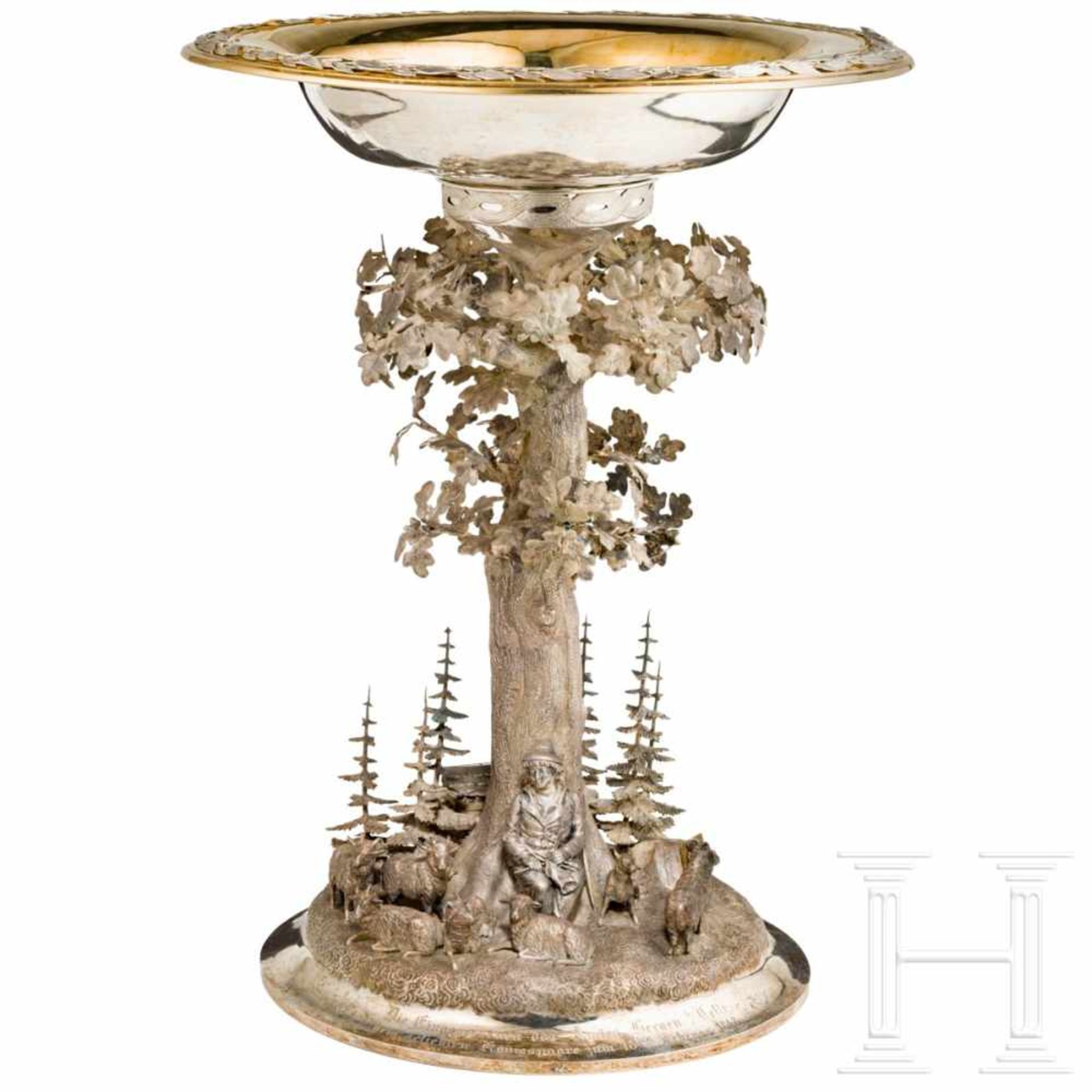 A large table centrepiece for King George V of Hanover, dated 1868Silver, the bowl partly gilt, on - Bild 2 aus 11
