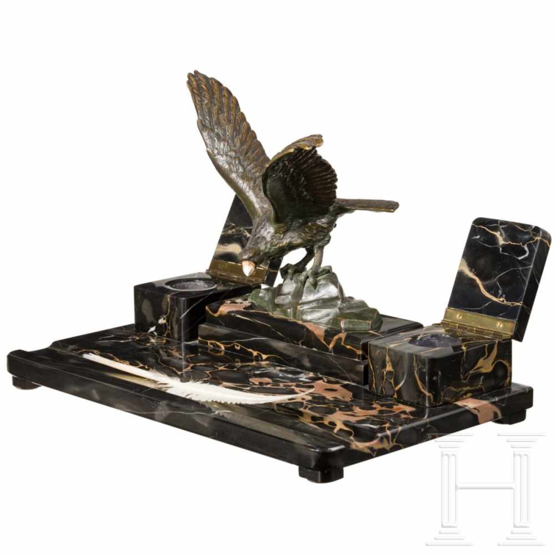 A desk set with eagle figureBronzeadler (Schnabel aus weißem Bein), ähnlich Peder Marius Jensen ( - Bild 3 aus 5