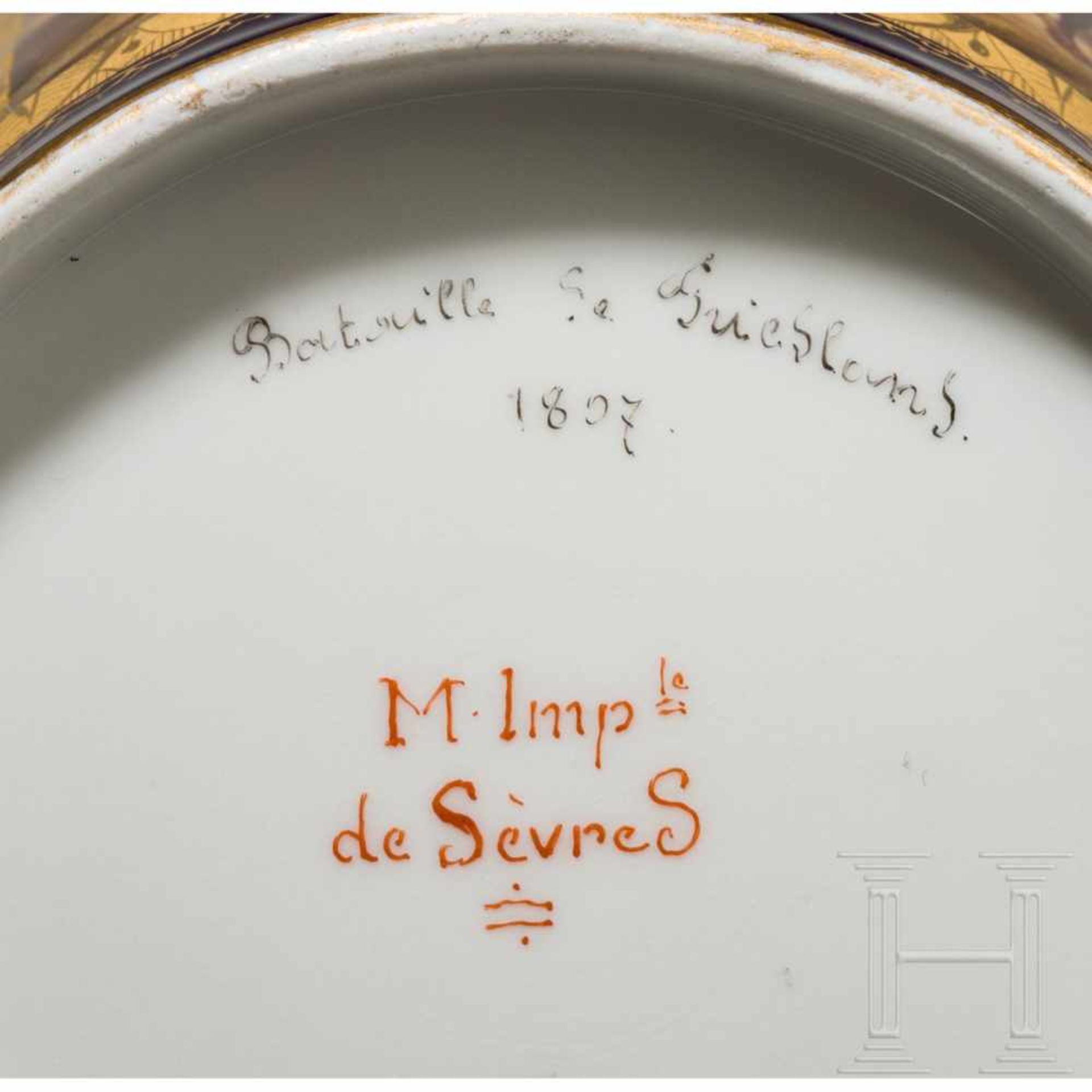 A coffee can and a sugar bowl of the Sèvres manufactory, circa 1807Dunkelblau gefärbtes, - Bild 4 aus 4