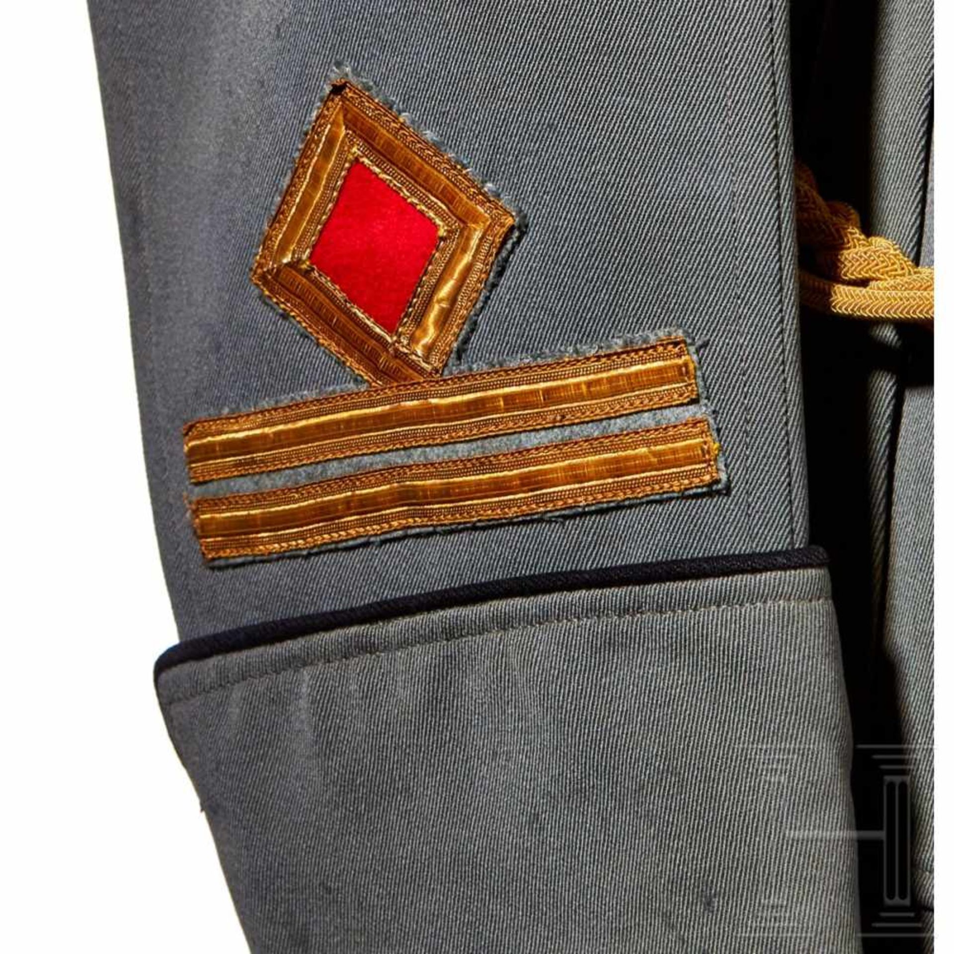 Service Tunic for an MVSN OberleutnantFine field-grey gabardine wool with pleated patch pockets - Bild 7 aus 9