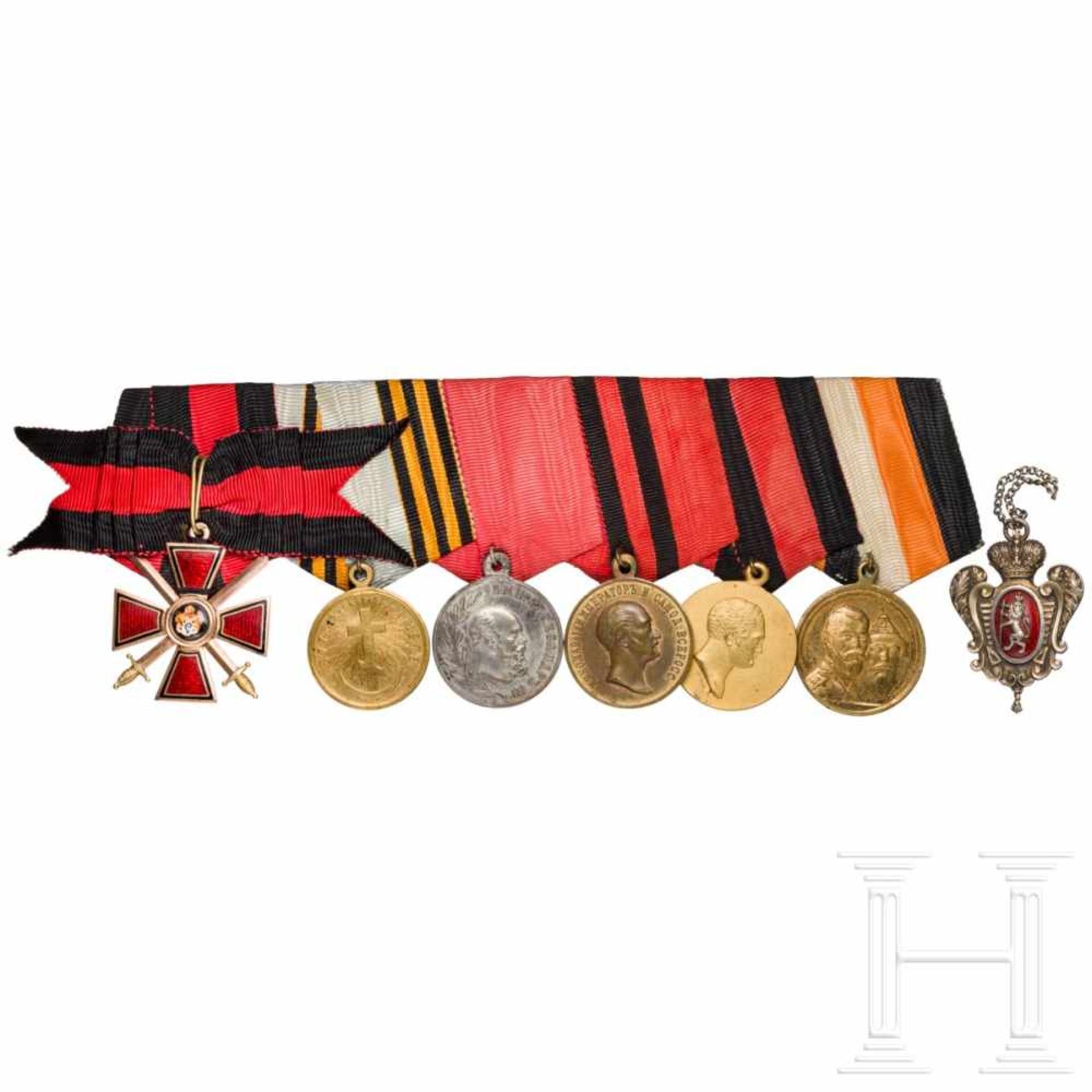 A Russian medal bar of orders with a Cross of the Order of St. Vladimir, 4th Class with Swords, five - Bild 2 aus 11