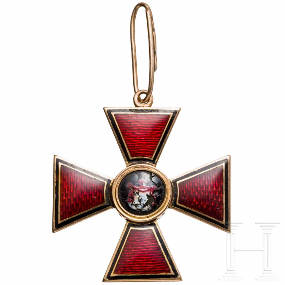 A Russian Order of St. Vladimir – a cross 2nd class by Wilhelm Keibel, mid-19th centuryGold and - Image 2 of 8