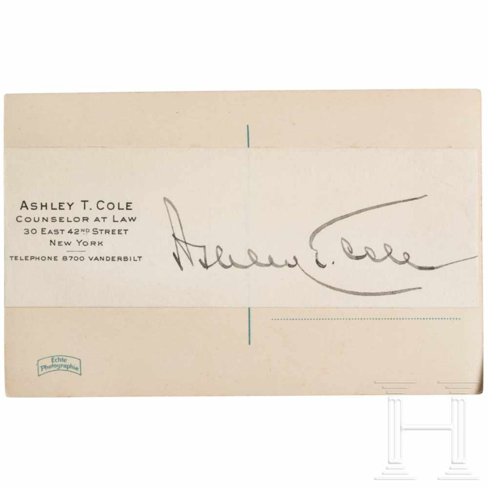 Ashley T. Cole (1876 - 1965) - signierte Portraitpostkarte Hermann Görings 1933Knieportrait- - Bild 2 aus 2