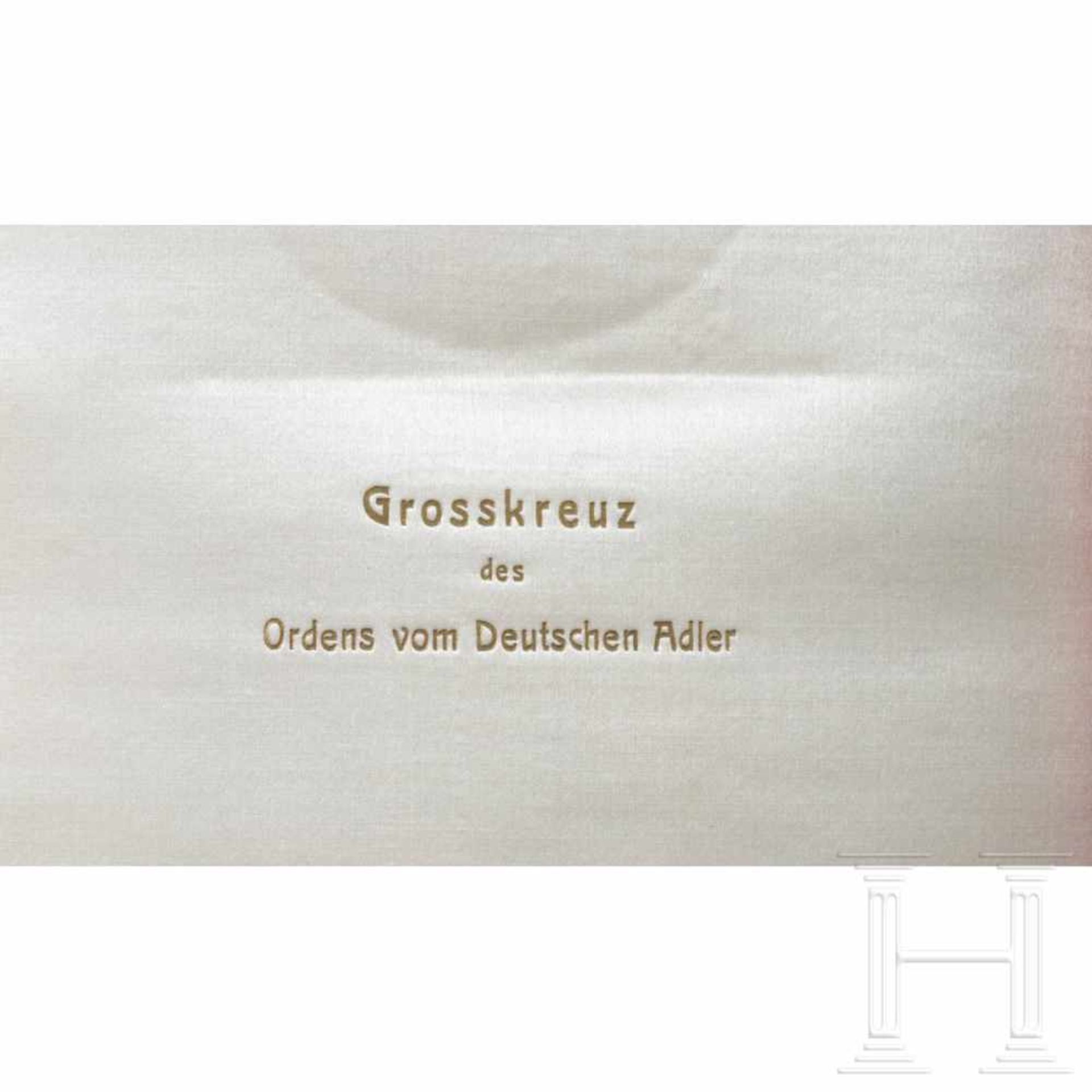 A presentation case for the grand cross of the Order of the German Eagle Rot beledertes - Bild 3 aus 4