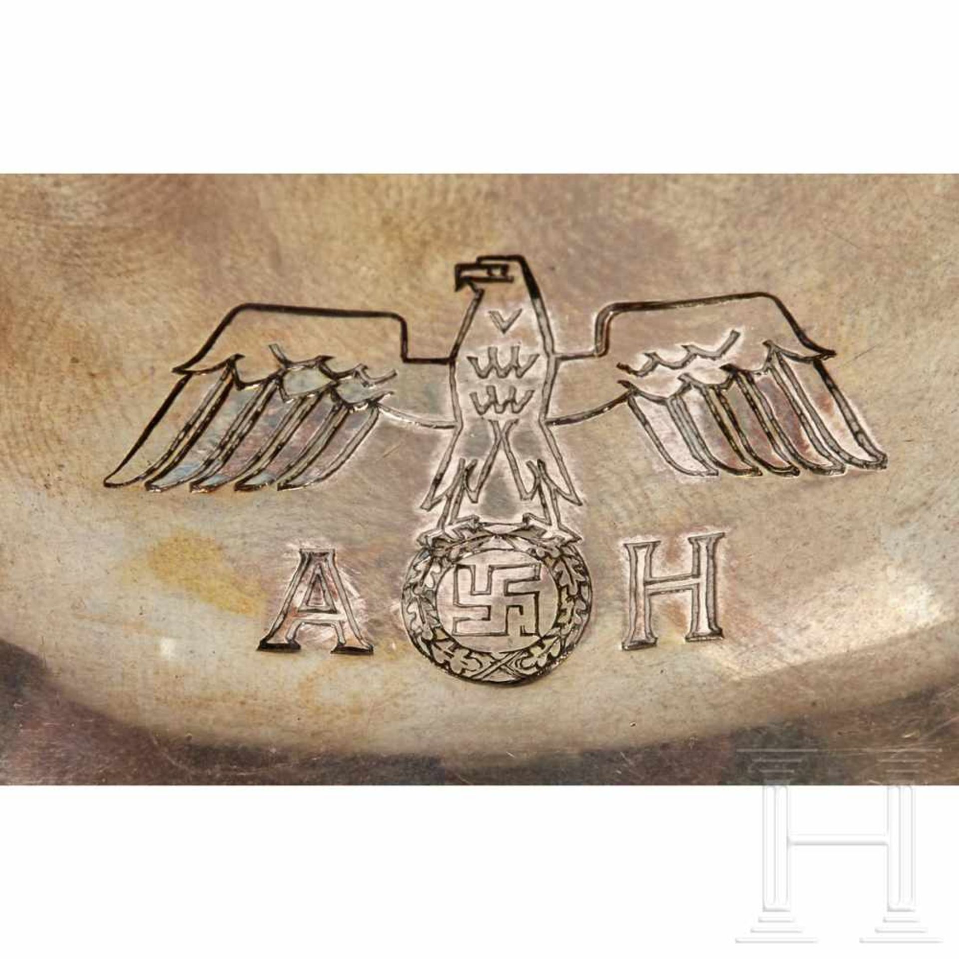 Adolf Hitler – a Beverage Serving Set from his Personal Silver ServiceA five-piece coffee and tea - Bild 2 aus 28