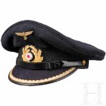Schirmmütze für Offiziere der KriegsmarineMarineblaues Wolltuch, schwarzes Mohairbesatzband,