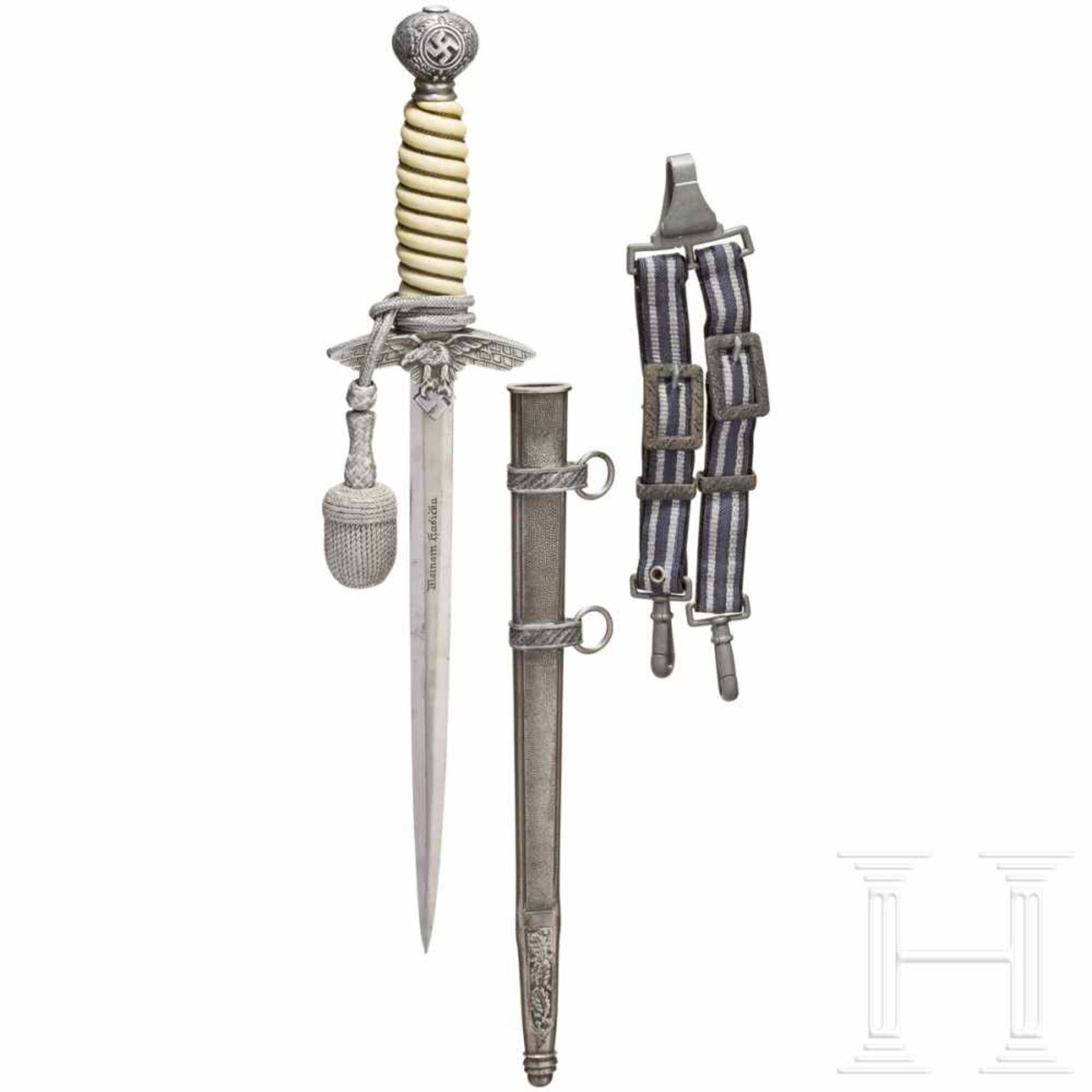 An air force officer's dagger M 37, complete with portepee and hangersKlinge mit terzseitiger