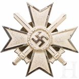 Ernst Wagner - Kriegsverdienstkreuz 1. Klasse mit Schwertern an SchraubscheibeKabinettstück aus