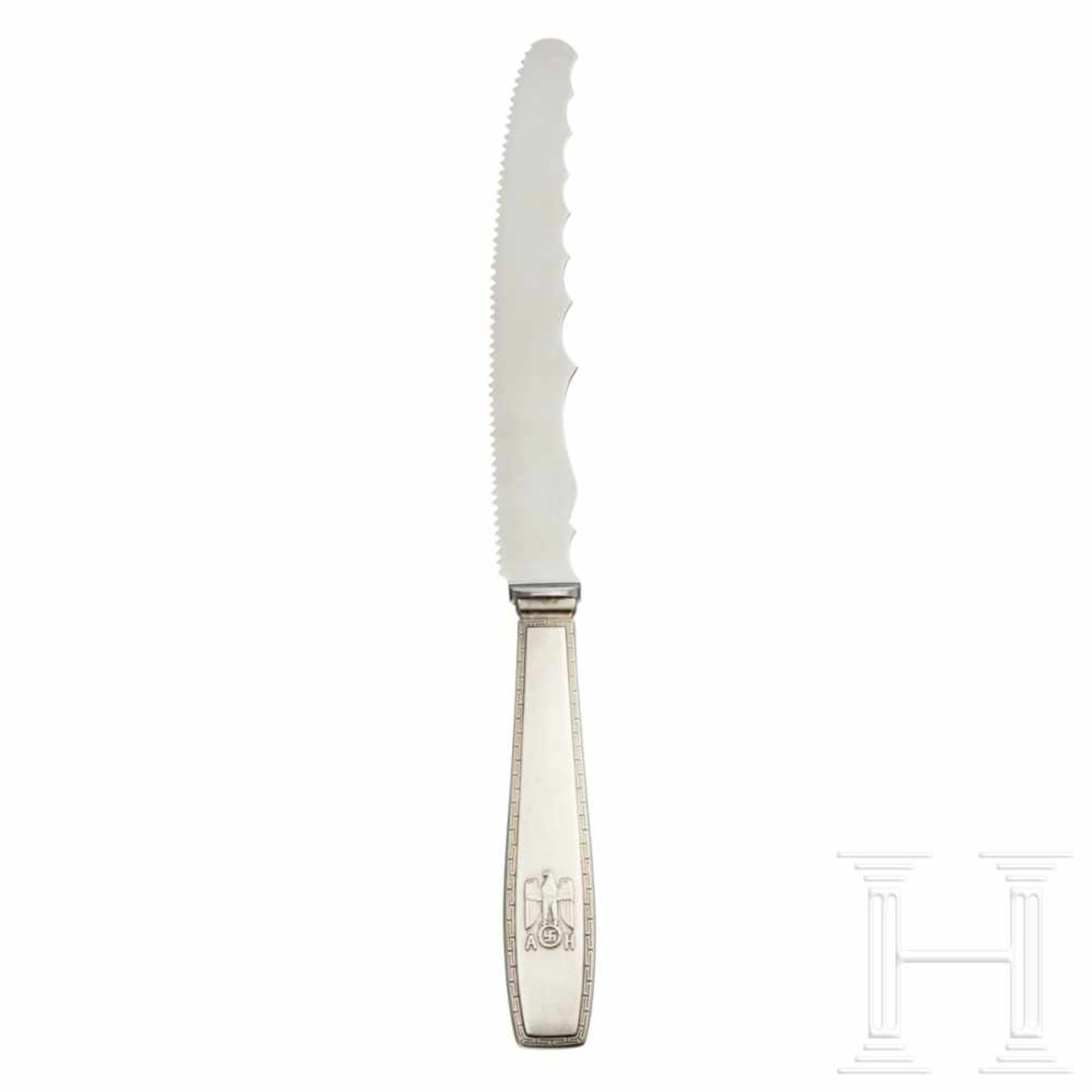 Adolf Hitler – a Steak Knife from his Personal Silver ServiceSo called “formal pattern” with