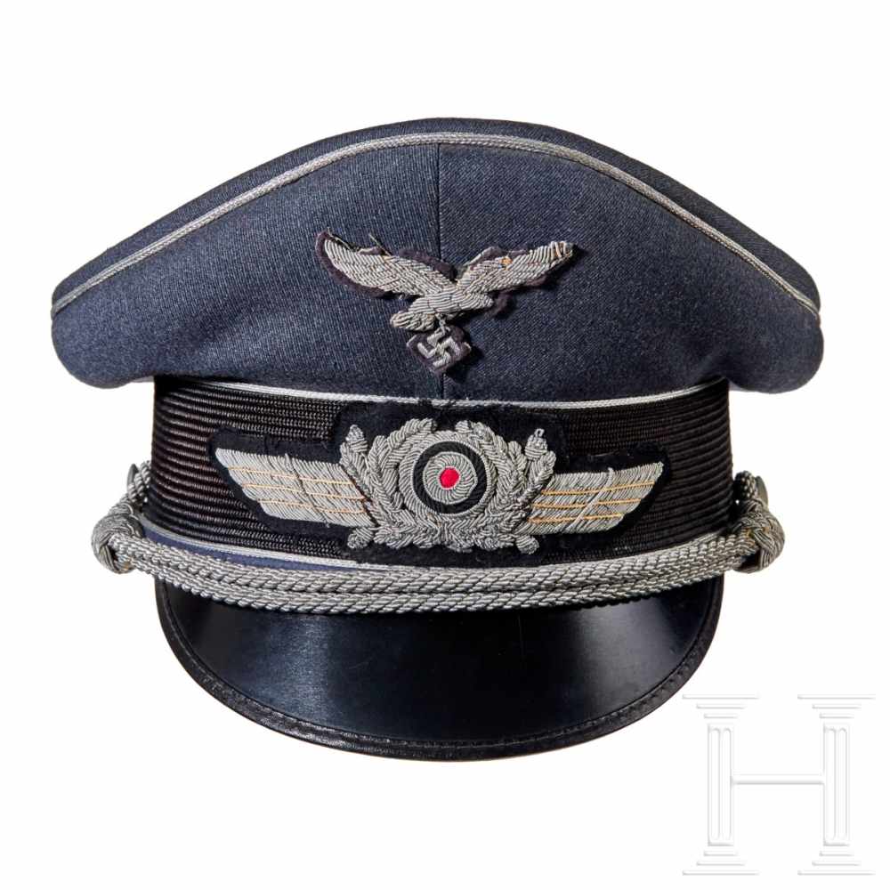 A visor cap for officers of the LuftwaffeBlue-grey finely ribbed tricot wool body with black - Image 4 of 9