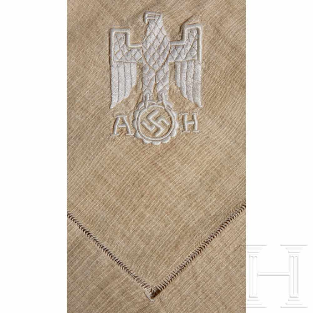 Adolf Hitler – a Table Cover from Informal Personal Table ServiceCream color cloth linen table cover - Image 2 of 4