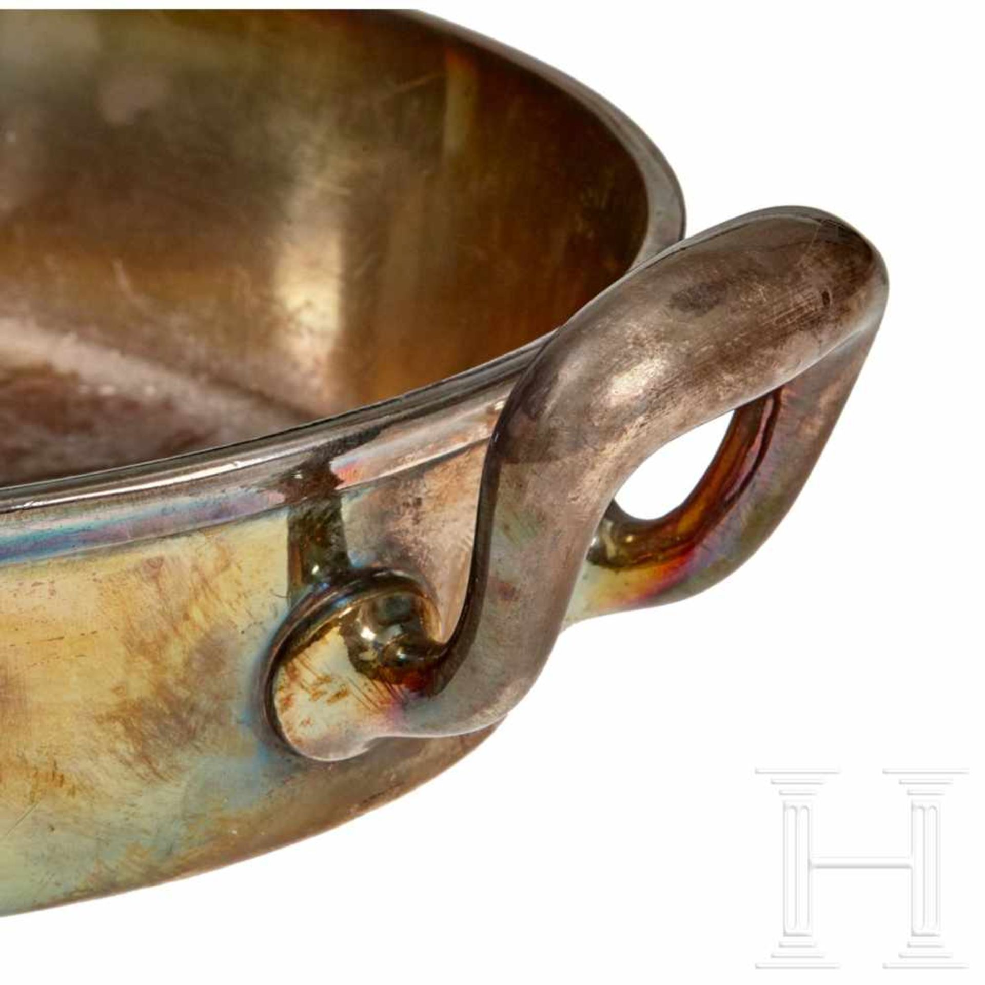 Adolf Hitler – a Roaster from his Personal Silver ServiceOval, elongated with handles at each - Bild 3 aus 5