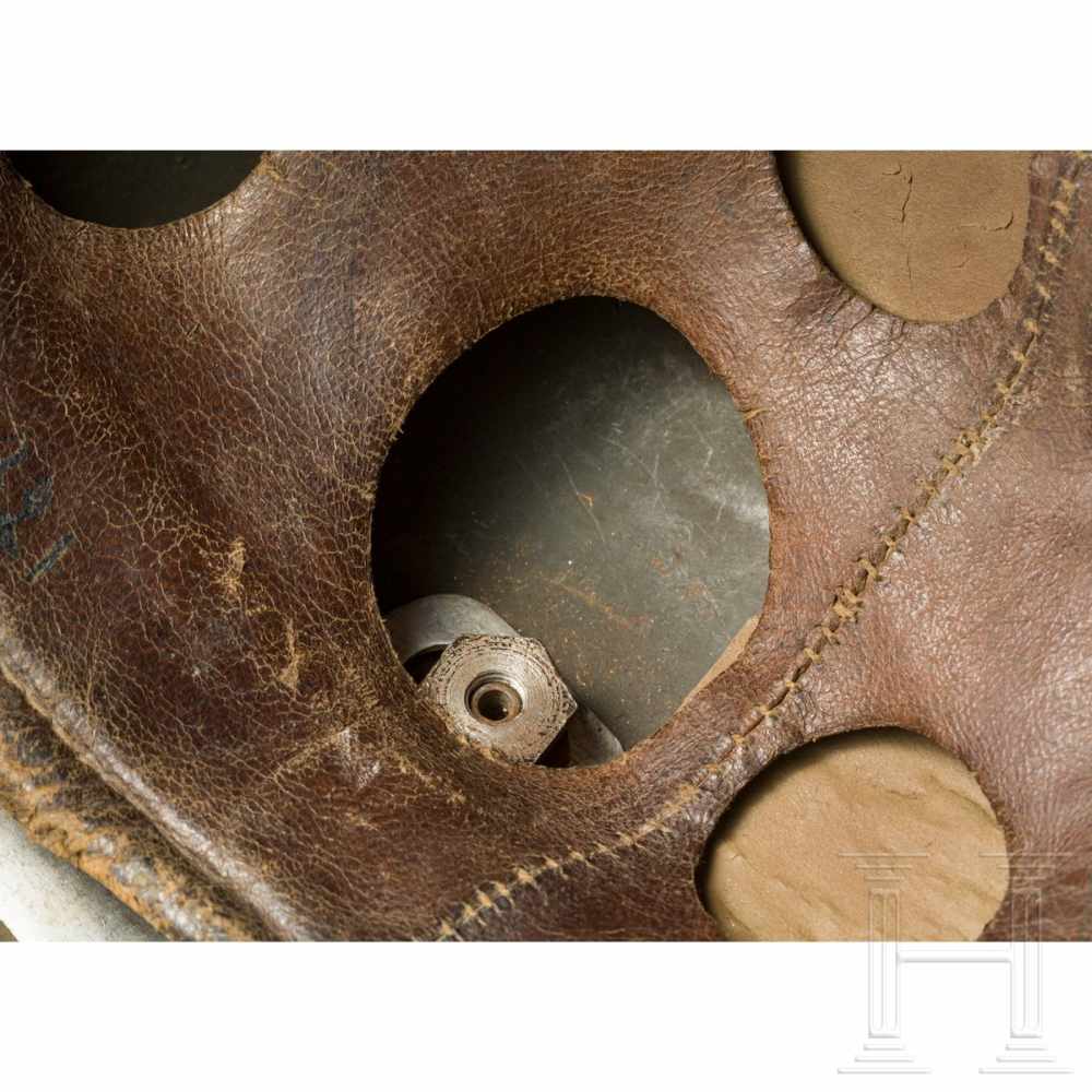 An M 38 steel helmet for paratroopers with winter camouflage paintThe skull with white camouflage - Image 6 of 9