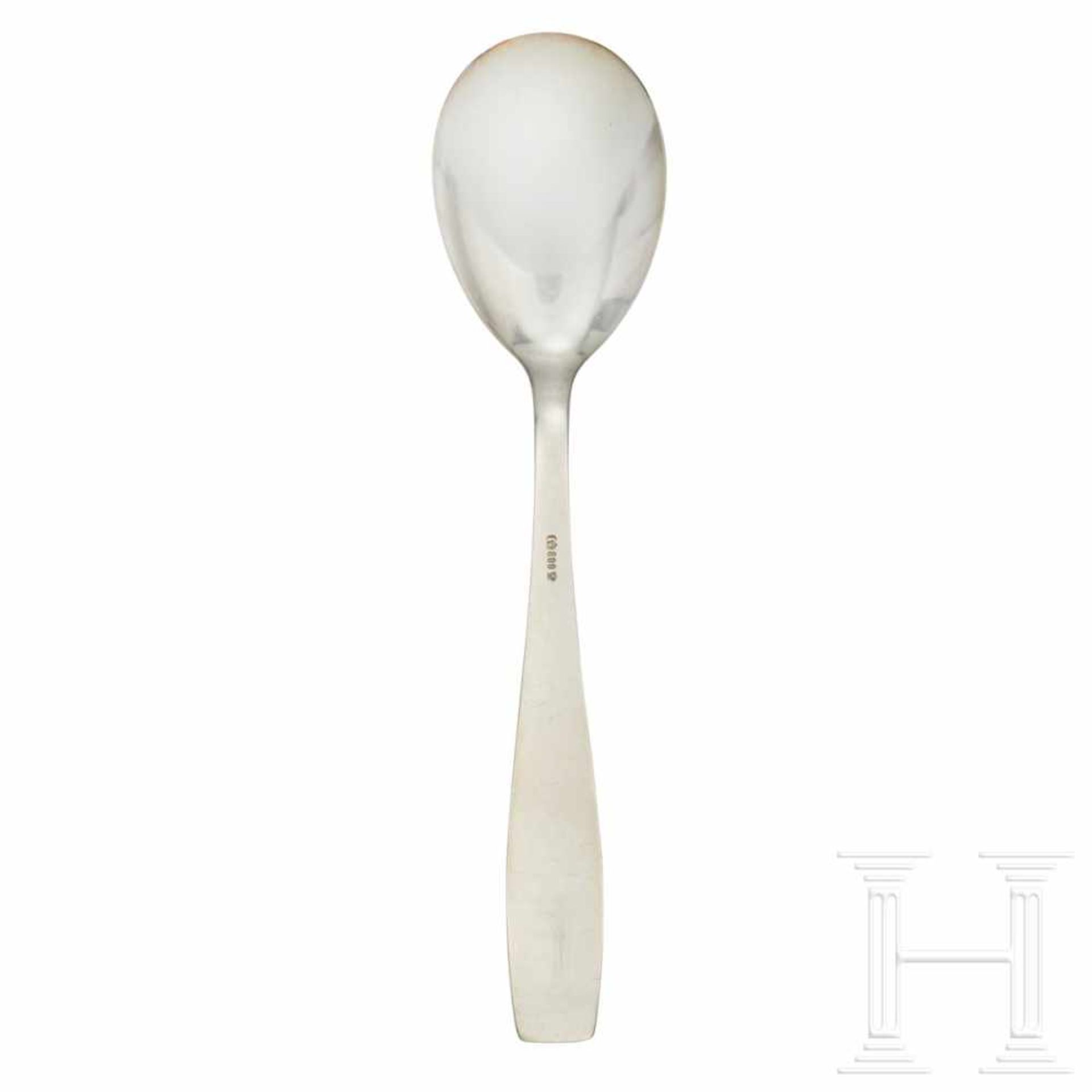 Adolf Hitler – an Ice Cream Spoon from his Personal Silver ServiceSo called “formal pattern” with - Bild 2 aus 4