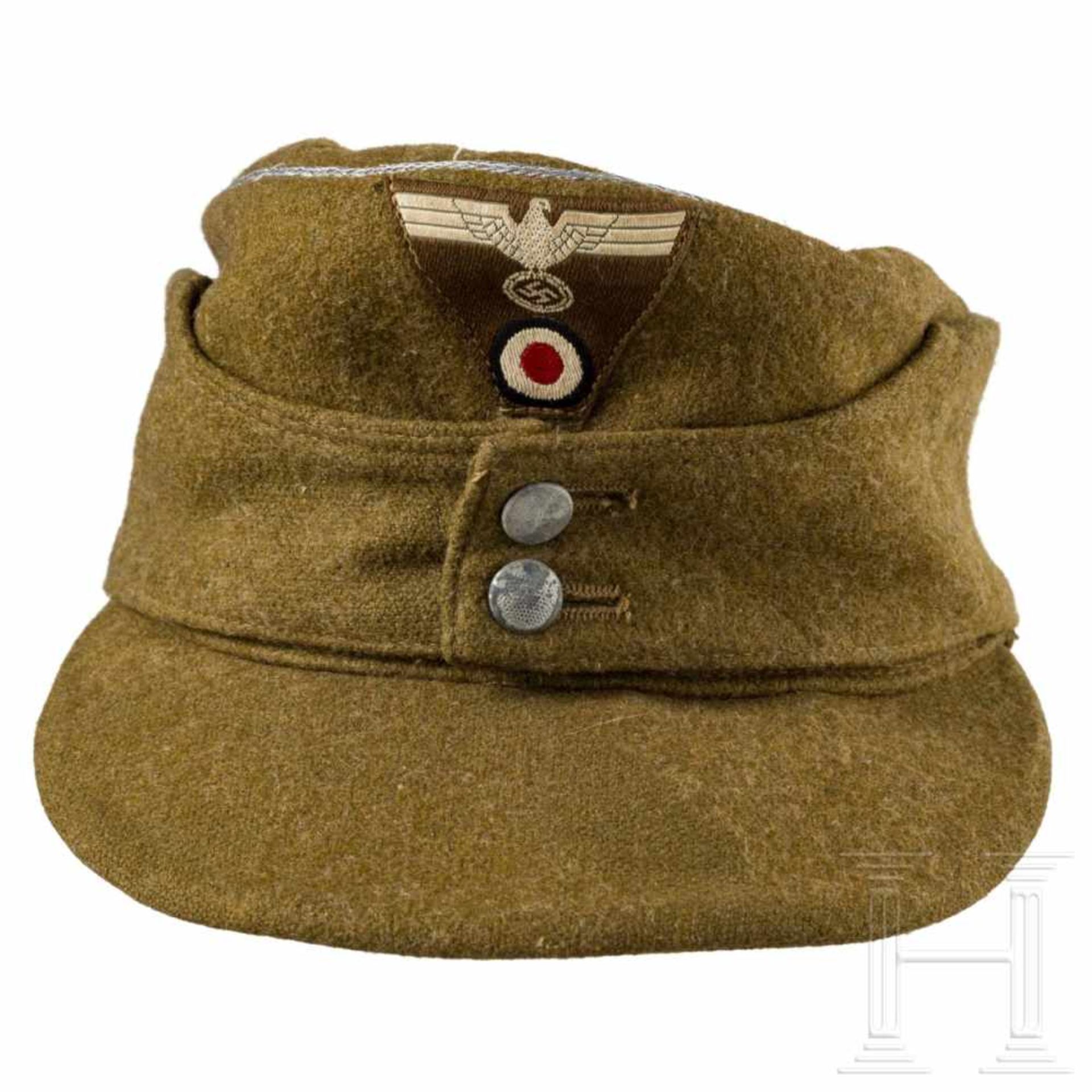 A field cap M 43 for leaders of the Organization Todt (OT)Kammerstück aus erdbraunem Wollstoff mit - Bild 4 aus 6