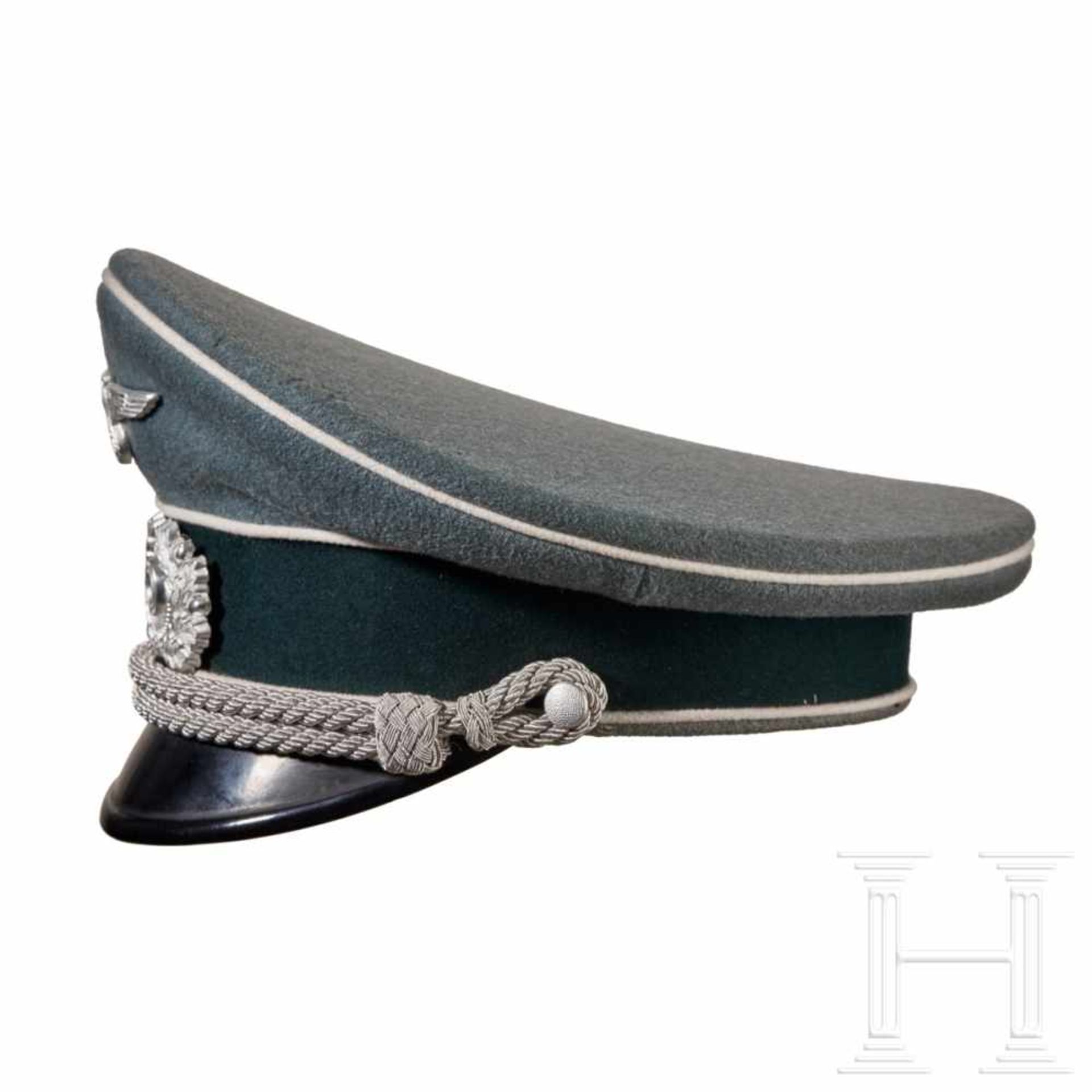 A visor cap for officers of the army, InfantryField-grey ribbed doeskin wool body with dark green - Bild 2 aus 7