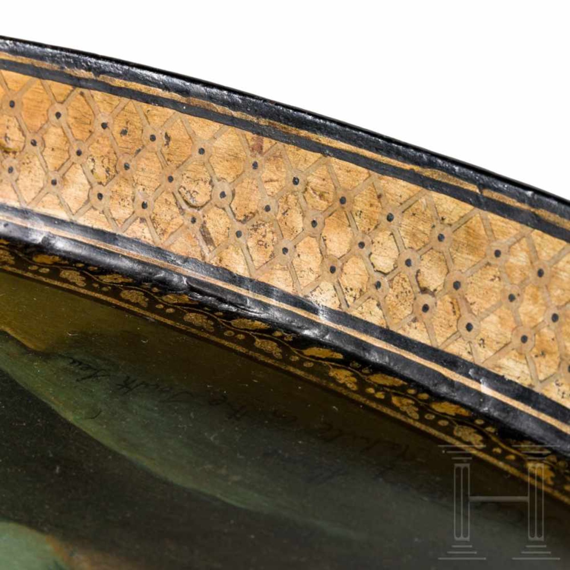Großes klassizistisches Tablett mit feiner Malerei in der Art der Manufaktur Stobwasser, wohl - Bild 4 aus 5