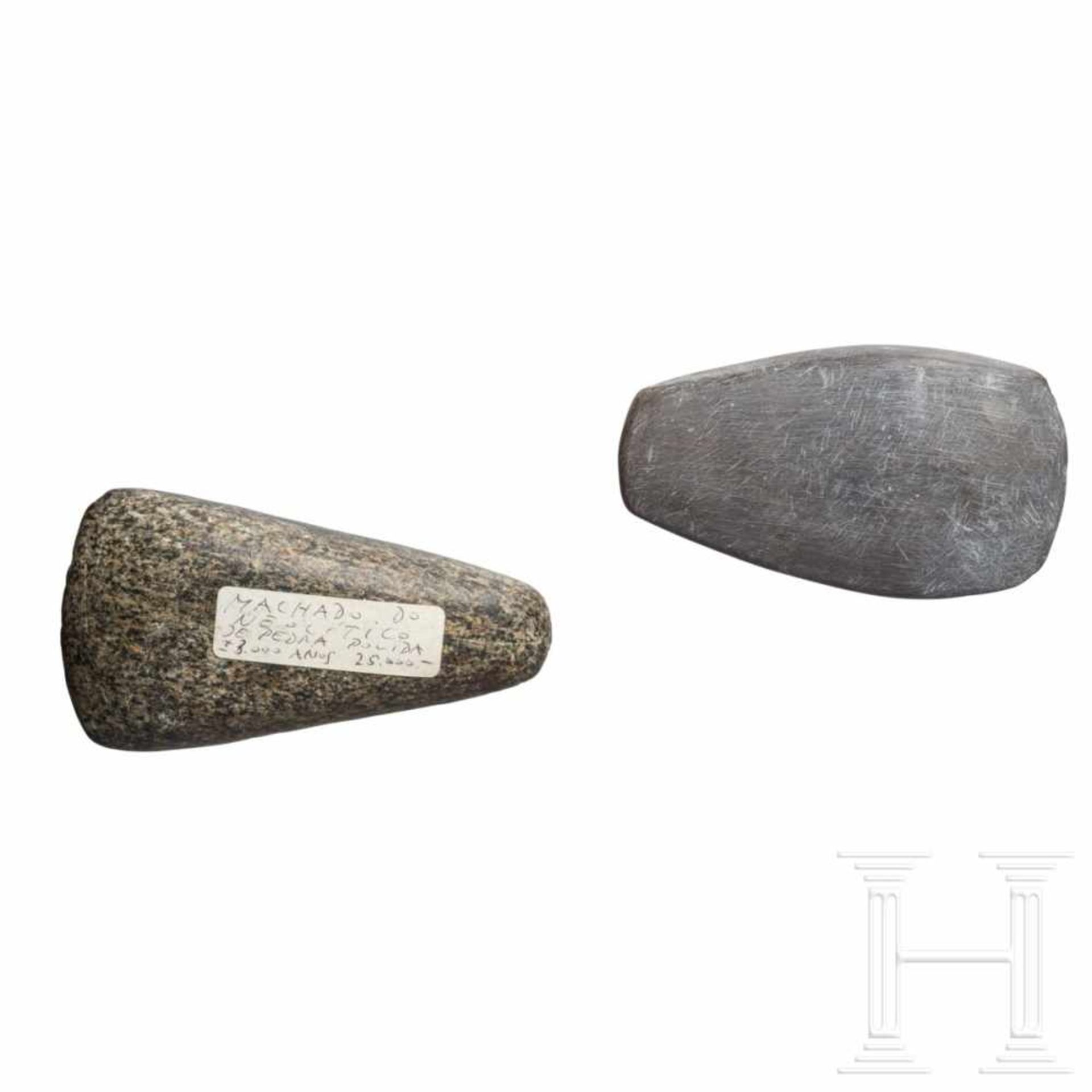 Zwei Steinbeile, Westeuropa, Neolithikum, ca. 5000 v. Chr. - Bild 2 aus 2