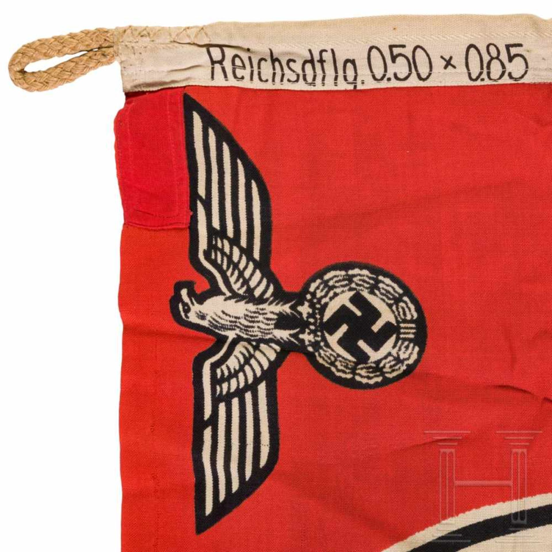 Reichsdienstflagge mit Herstellerstempelung und Abnahmestempel der Kriegsmarine - Bild 4 aus 6