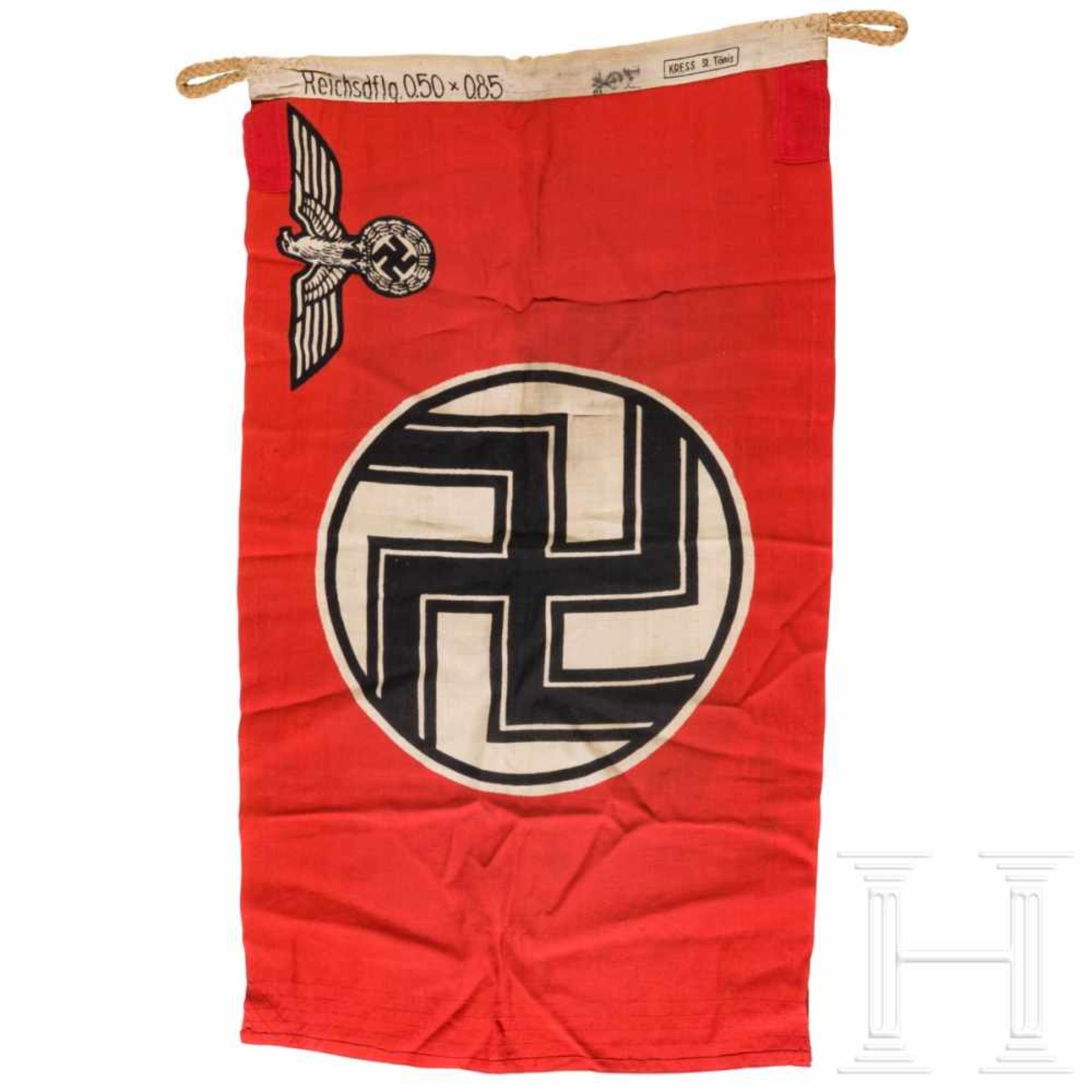 Reichsdienstflagge mit Herstellerstempelung und Abnahmestempel der Kriegsmarine - Bild 2 aus 6