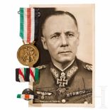 Generalfeldmarschall Erwin Rommel - signierte Hoffmann-Postkarte, Auszeichnung, Flugblätter und