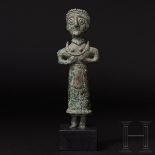 Elamitische Bronzestatuette einer Priesterin, Vorderasien, 3. Jtsd. v. Chr.