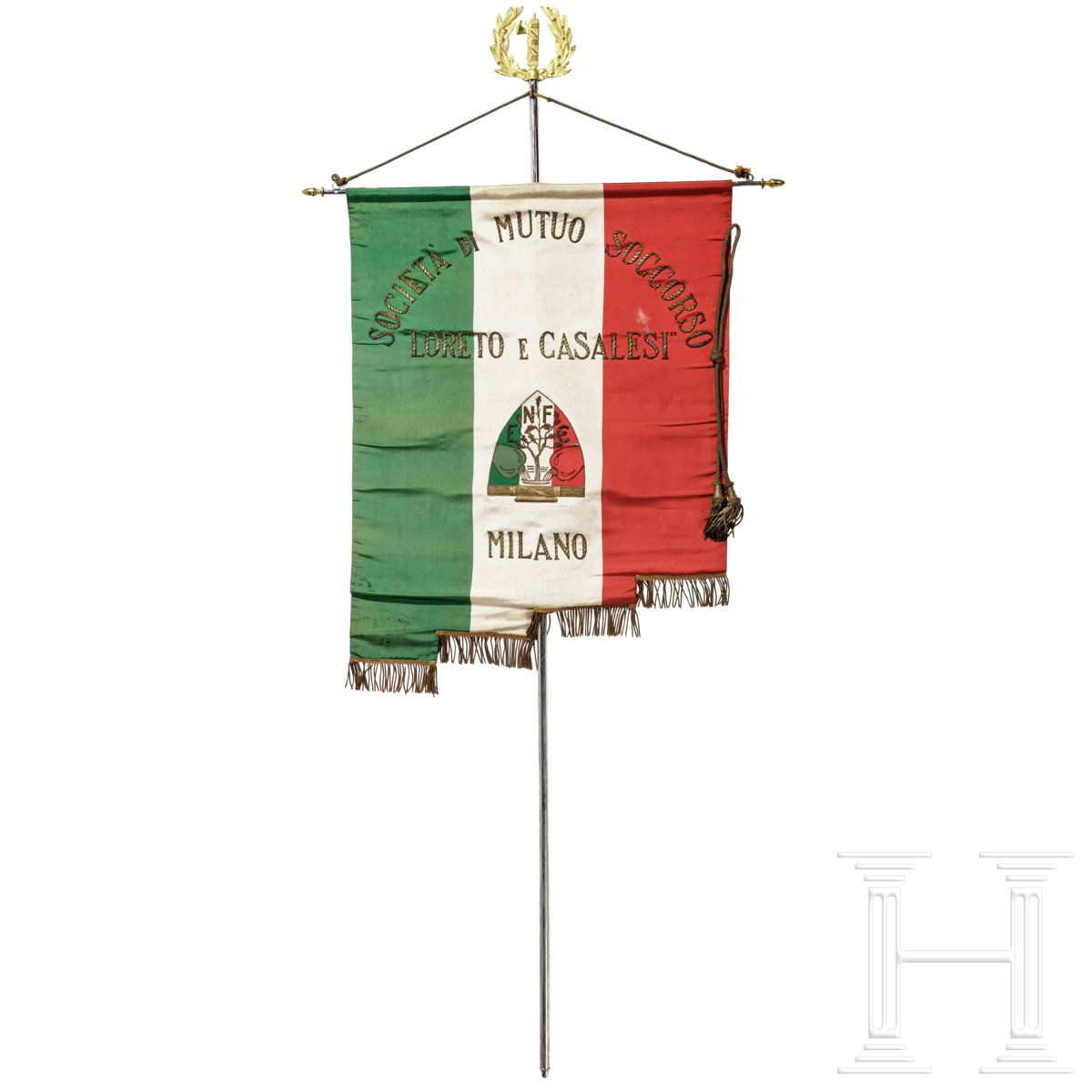 Faschistische Fahne der "Societa di mutuo soccorso Loreto e Casalesi Milano"