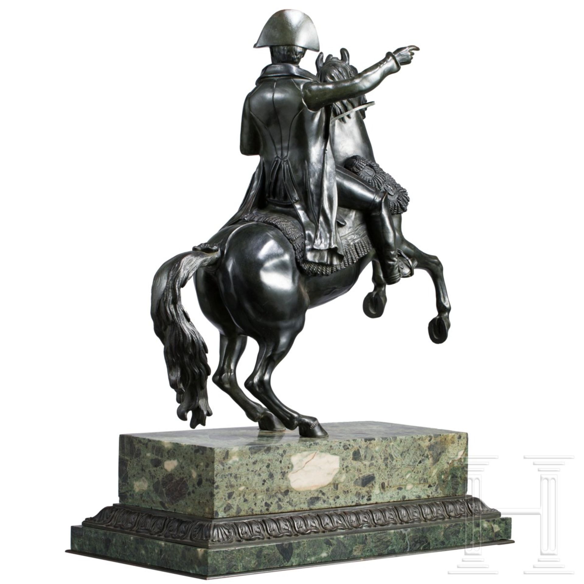 Monumentale Bronzefigur von Kaiser Napoleon I. auf steigendem Pferd - Bild 4 aus 9