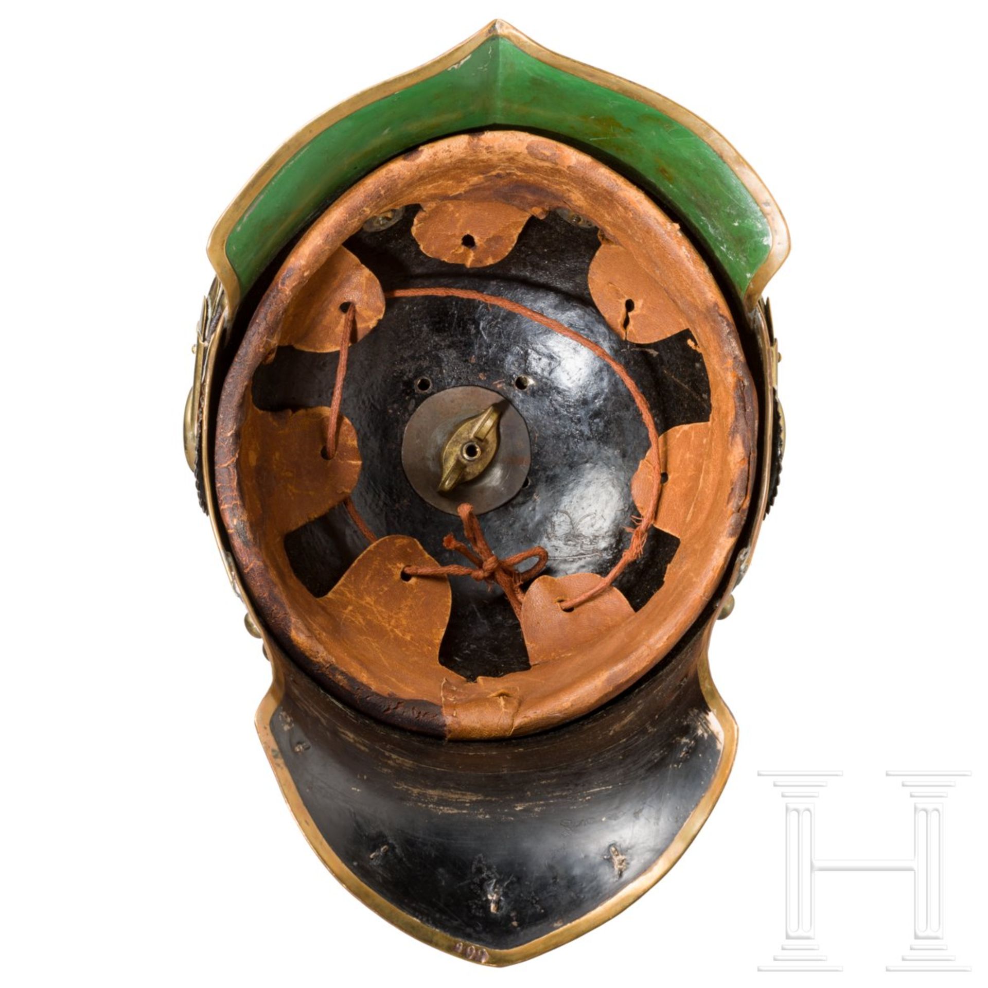 Helm für Mannschaften des 1. und 2. Zuges der Leibgendarmerie, um 1900 - Bild 10 aus 10