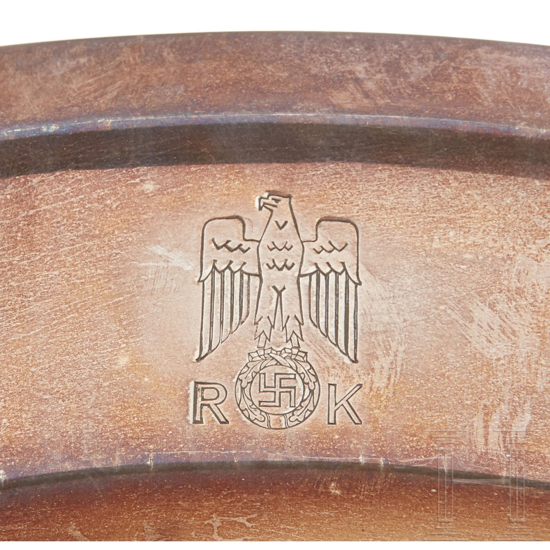 Adolf Hitler – a Plate from the Neue Reichskanzlei, Berlin Silver Service - Bild 2 aus 4